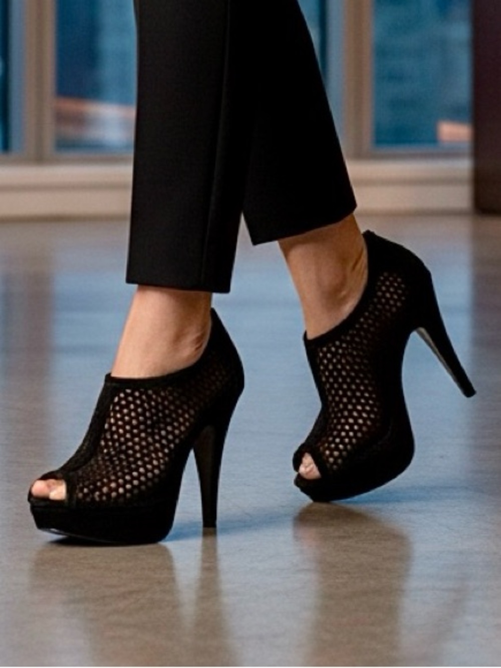 Steve Madden Hawkins Open Toe Heels